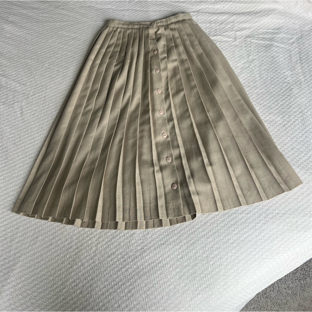 Vintage Pleated button up skirt preppy - Picture 6 of 7